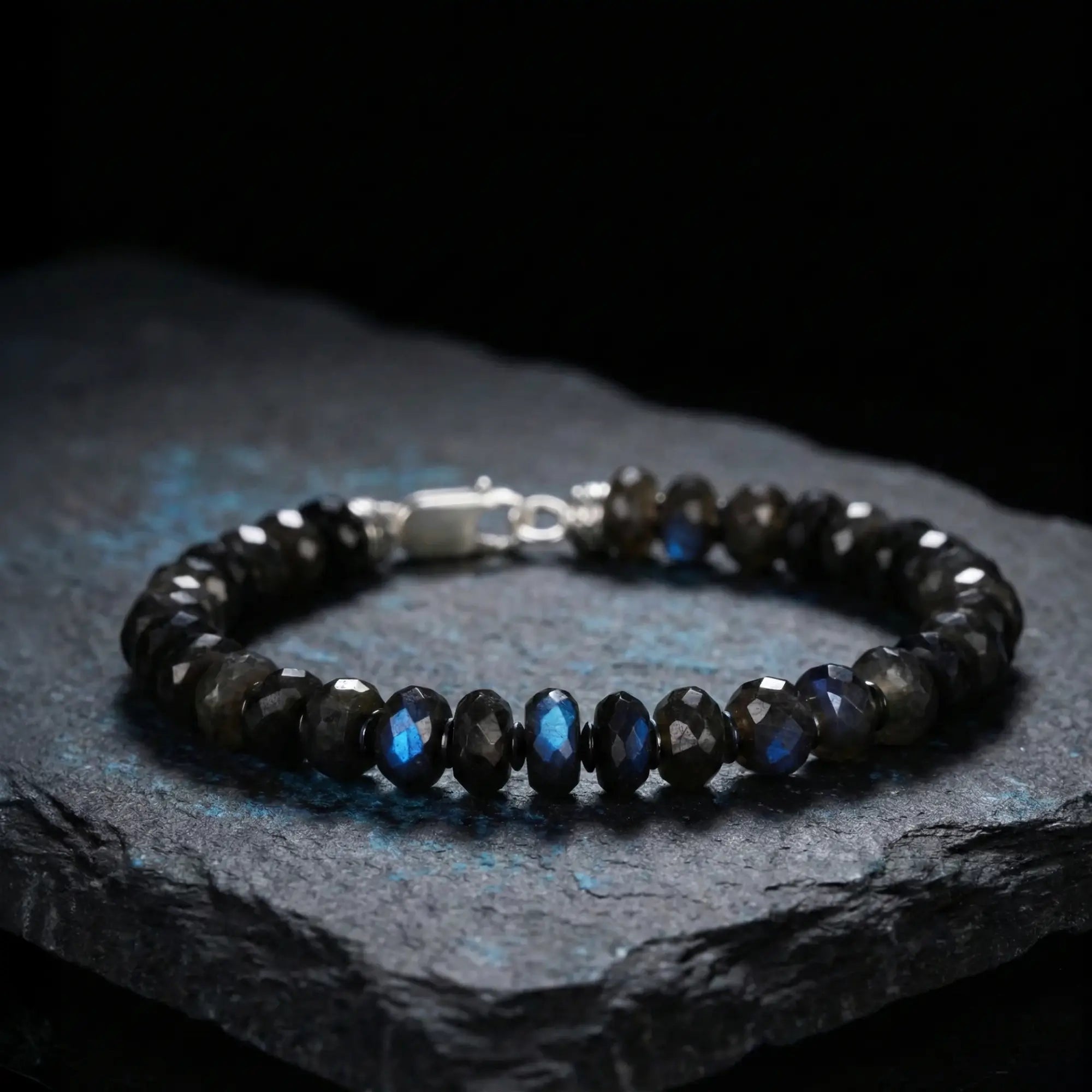 Black Labradorite Bracelet I (8mm)