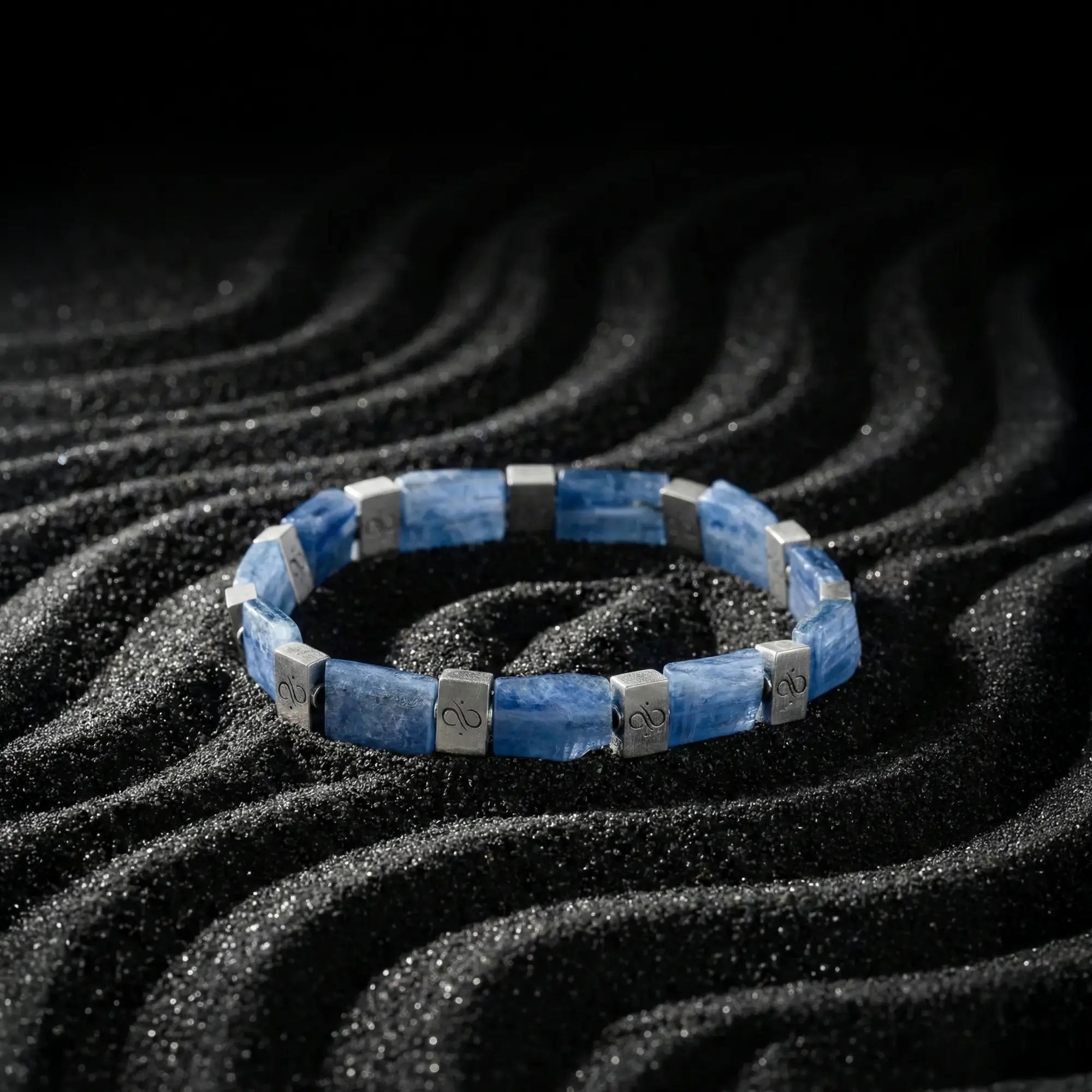 Kyanite Bracelet VIII (8mm)