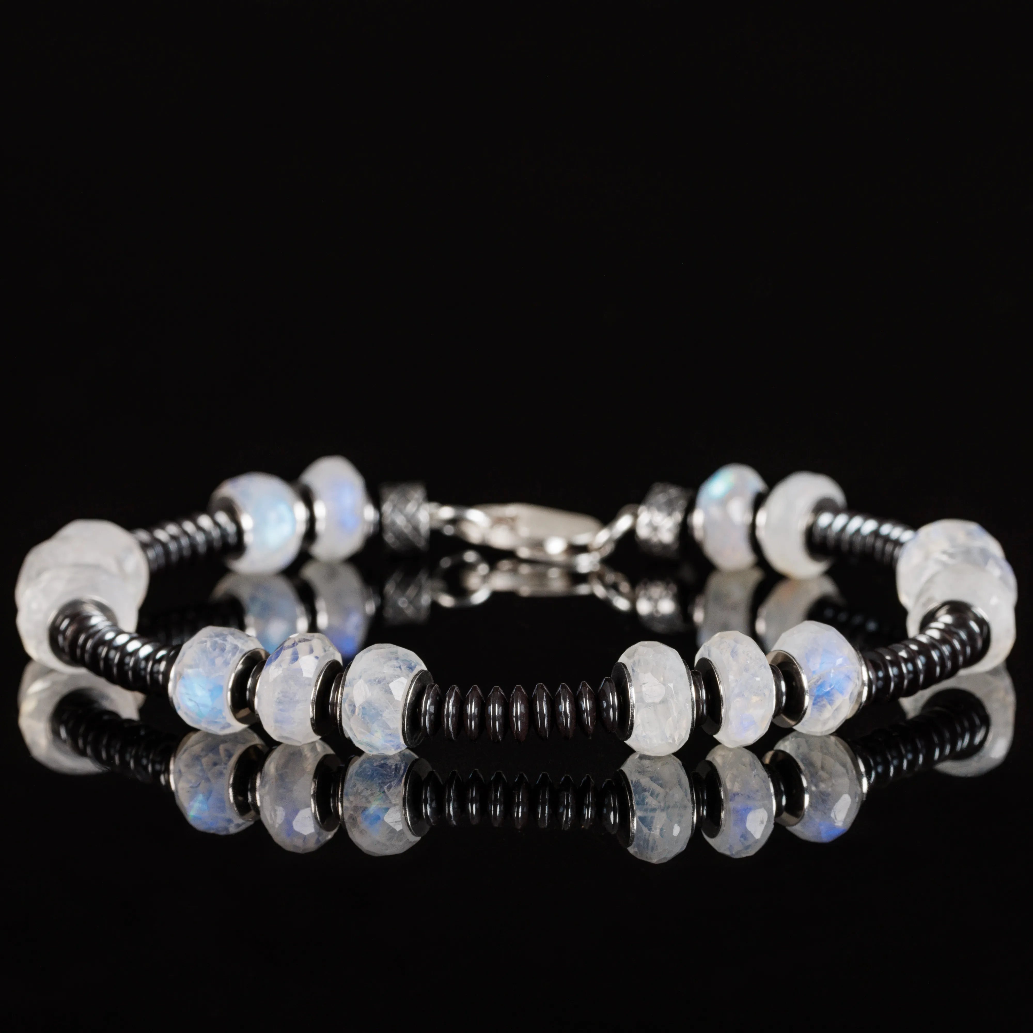 Rainbow White Moonstone Bracelet V (4-8.5mm)