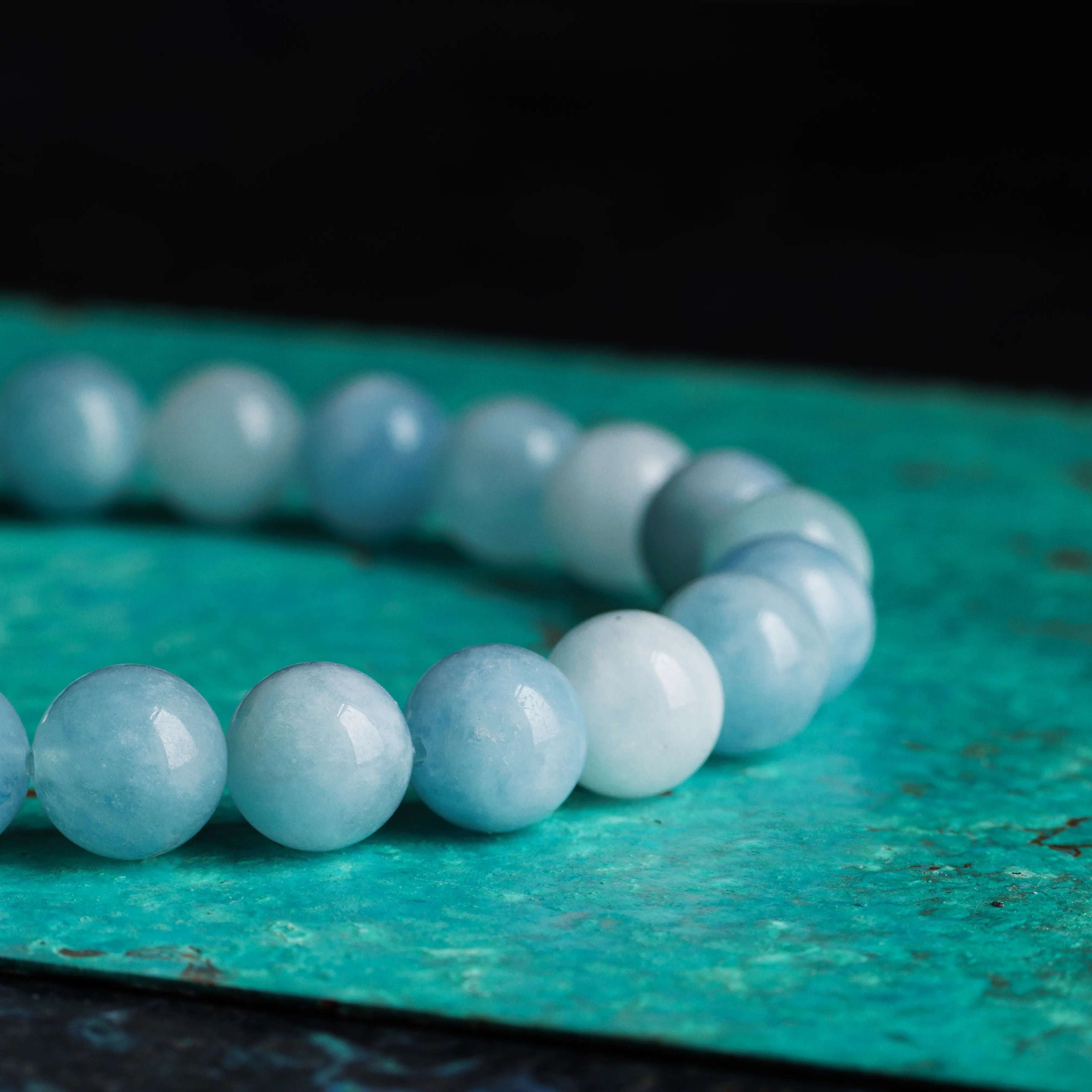 Multitoned Blue Aquamarine Bracelet XV (8mm)