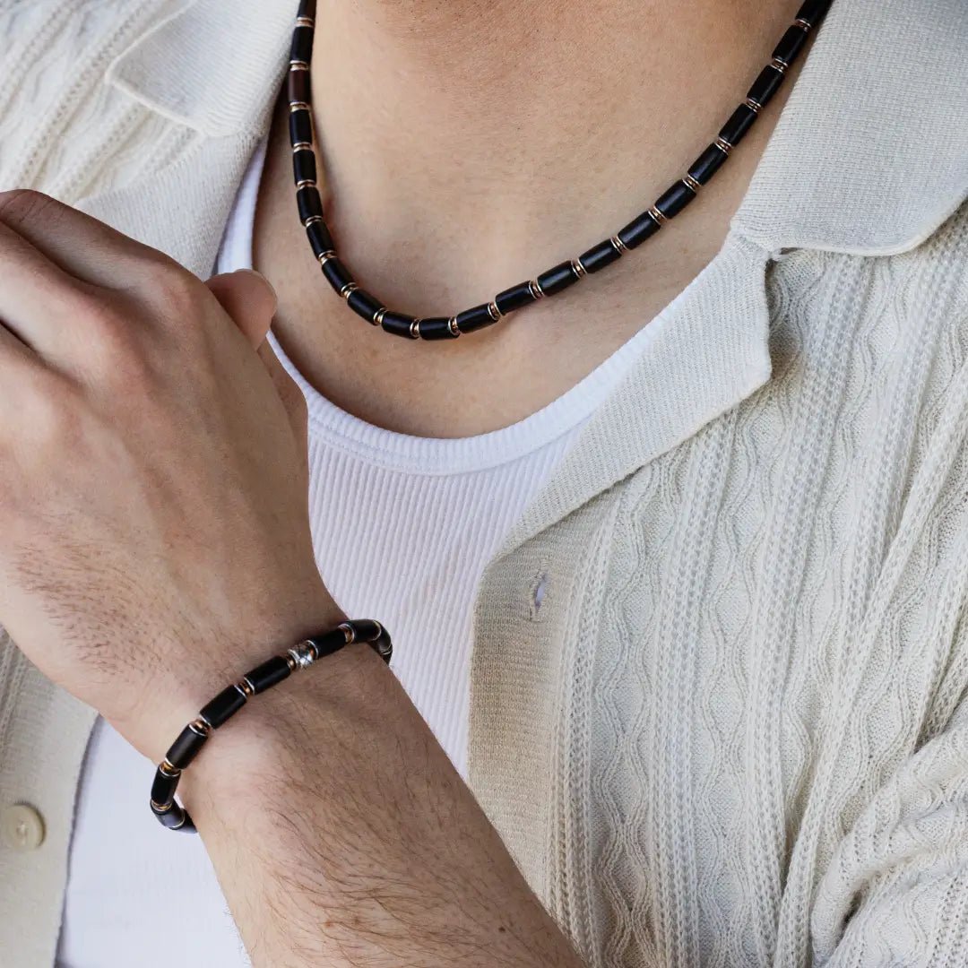 Ebony Wood Necklace I (6mm)