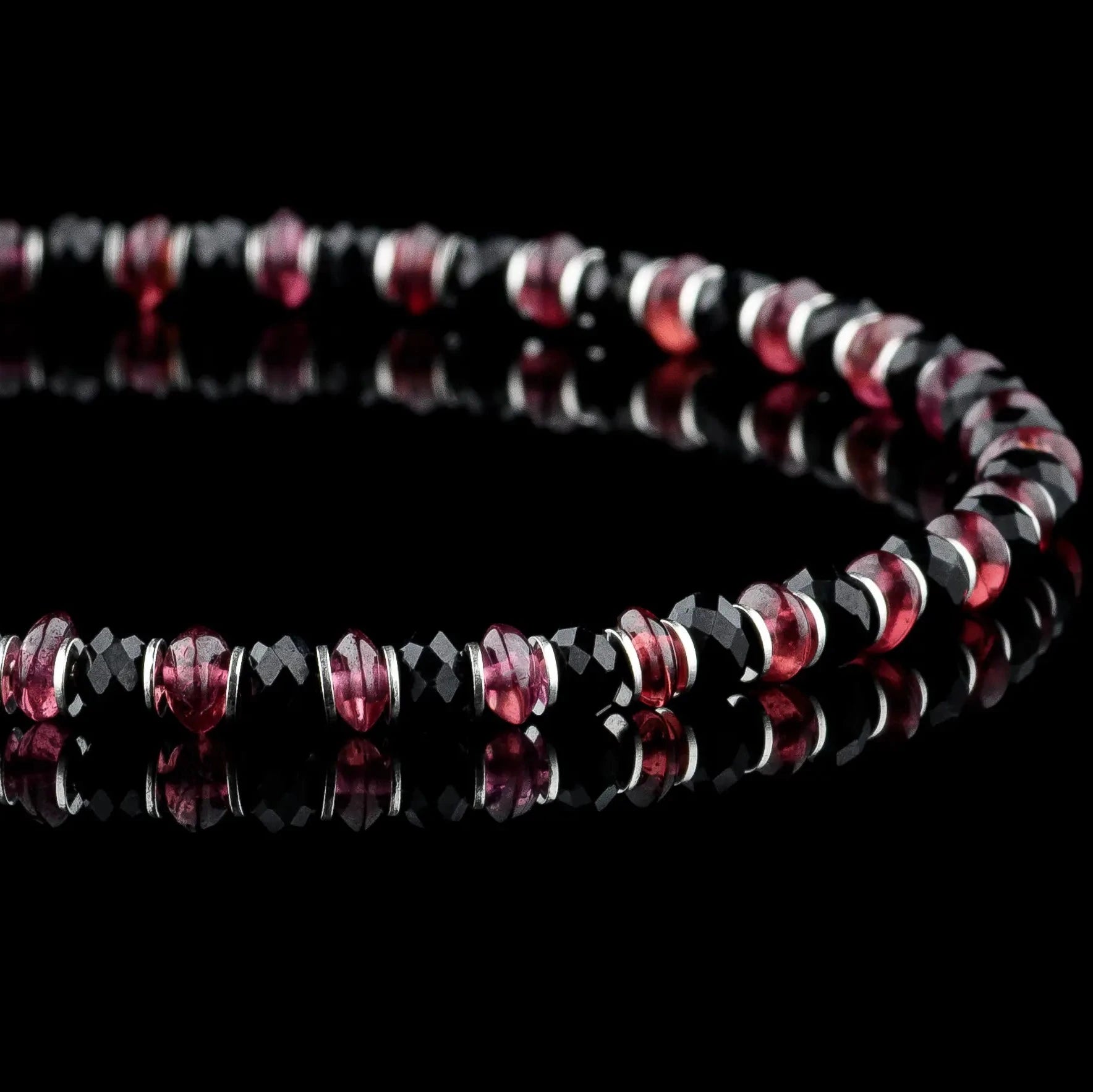 Red Garnet - Black Tourmaline Bracelet I (4mm)