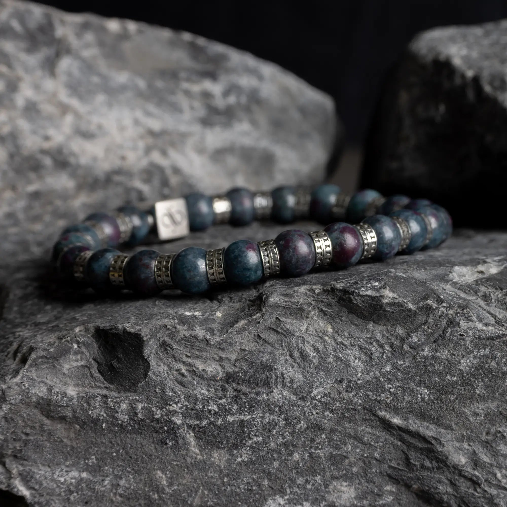 Ruby Kyanite Bracelet I (8mm)