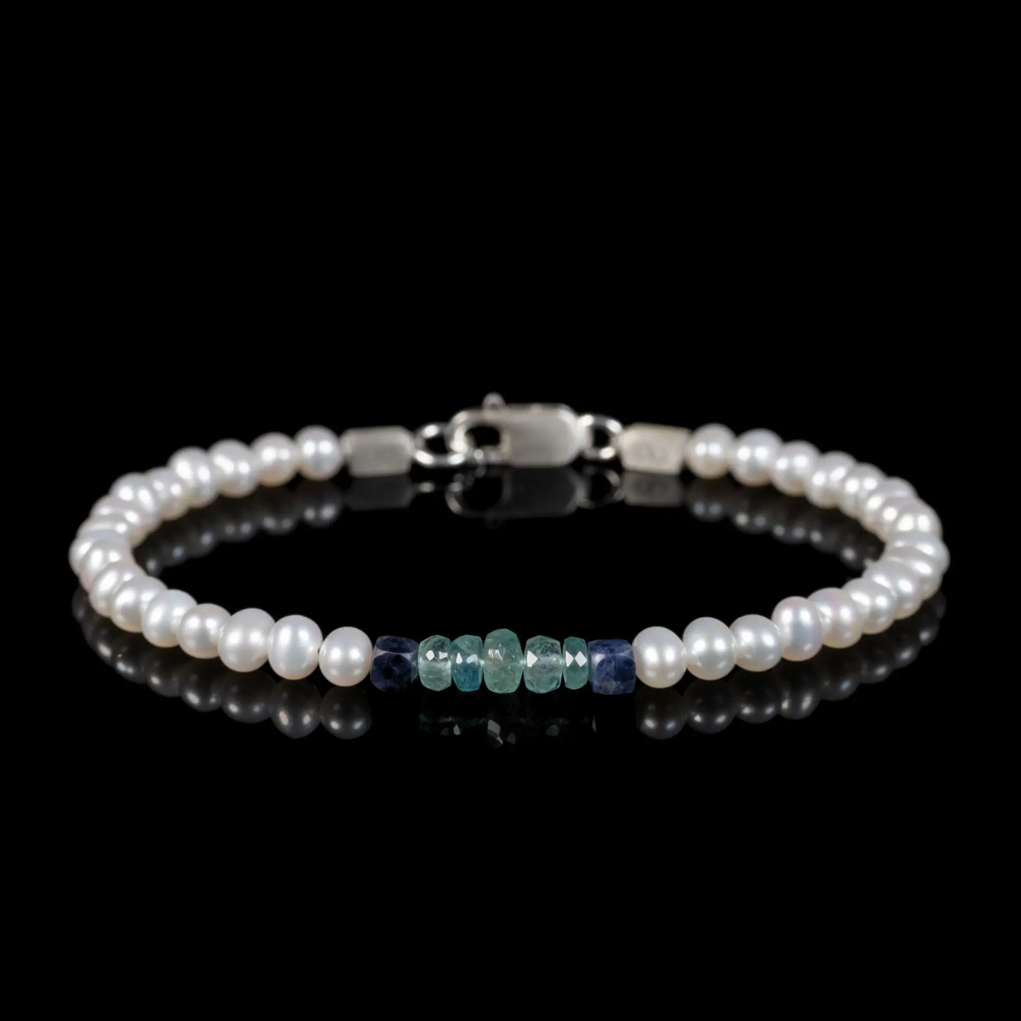 White Pearl - Emerald - Sapphire Bracelet I (4.5-5mm)