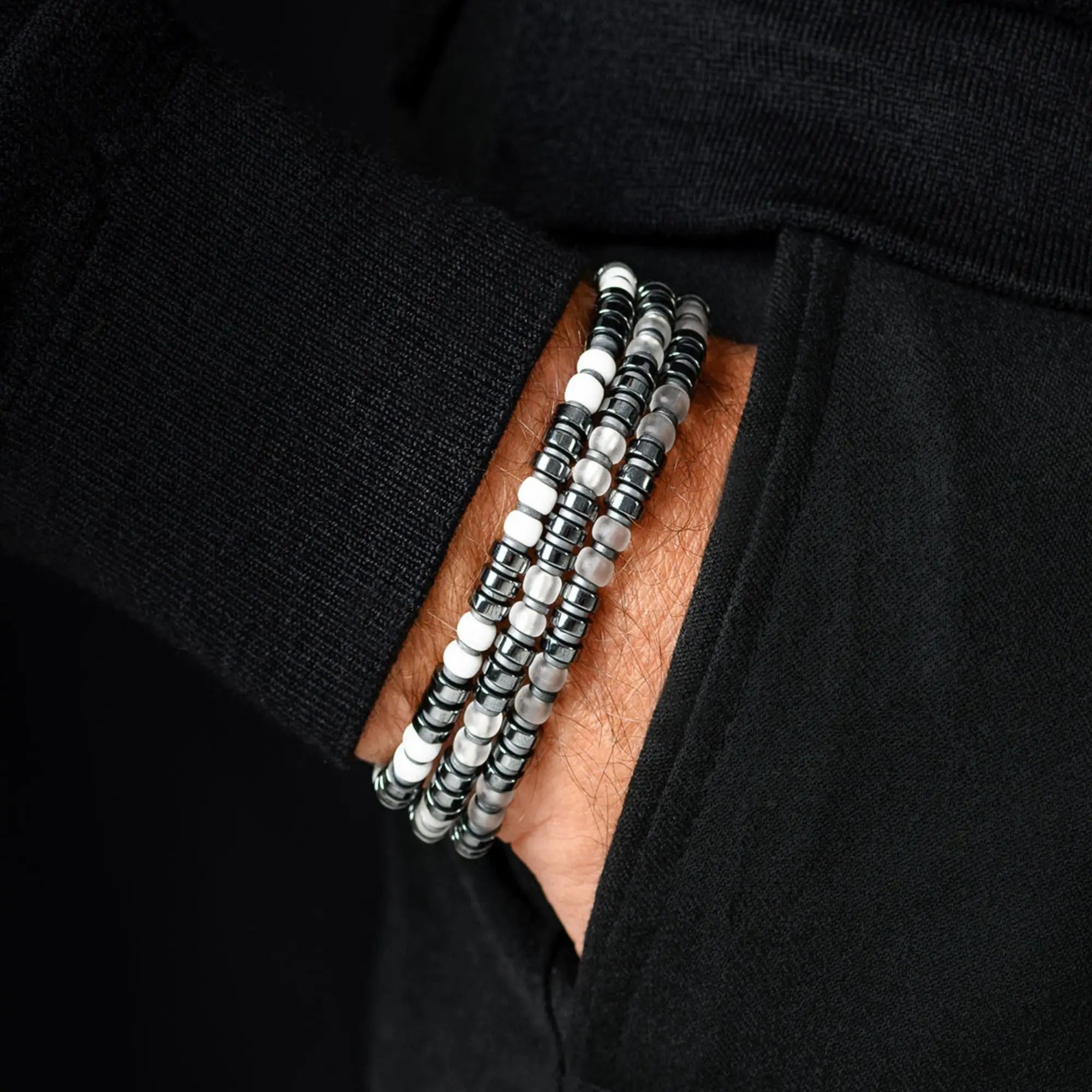 Dark Hematite White Bracelet I (6mm)