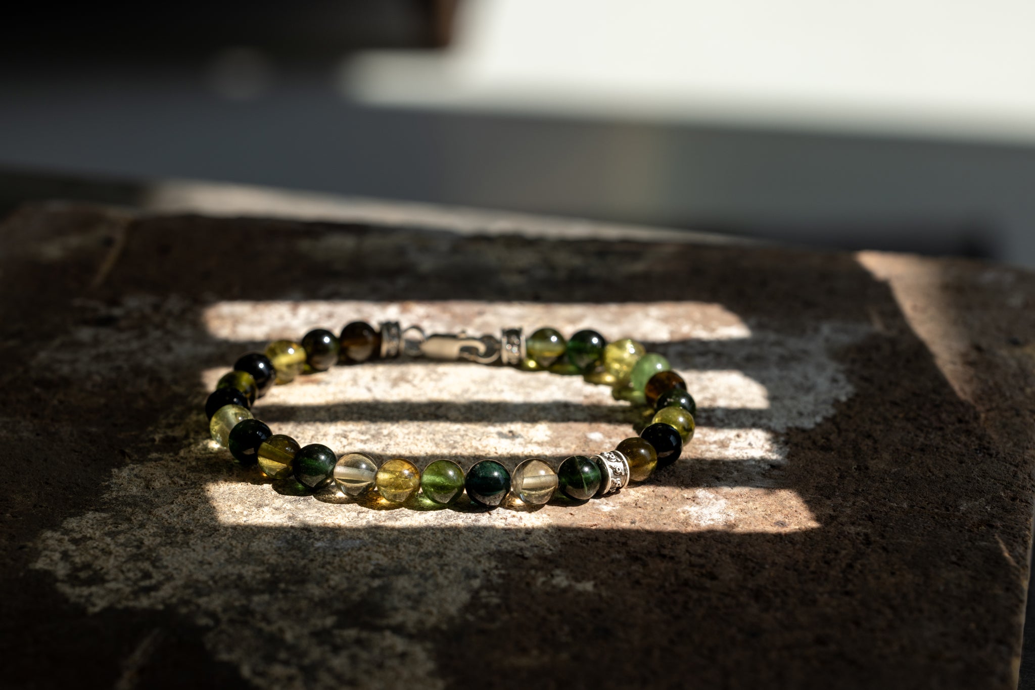 Buy Reiki Crystal Products Natural Green Tourmaline Bracelet Crystal Stone  Tumble Bead Bracelet for Reiki Healing and Crystal Healing Stones (Color :  Green) at Amazon.in