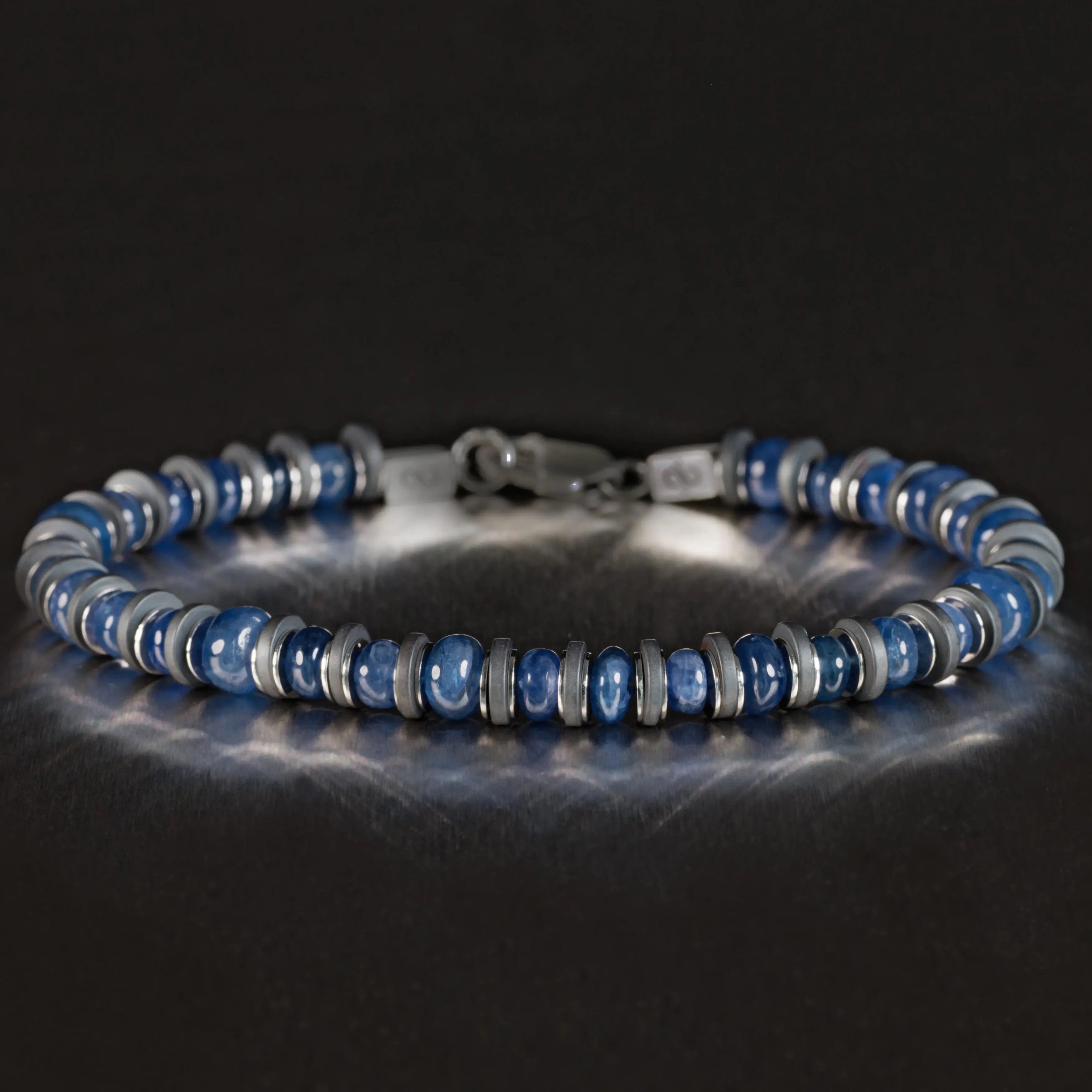 Blue Sapphire - Hematite Bracelet V (4.5-6mm)