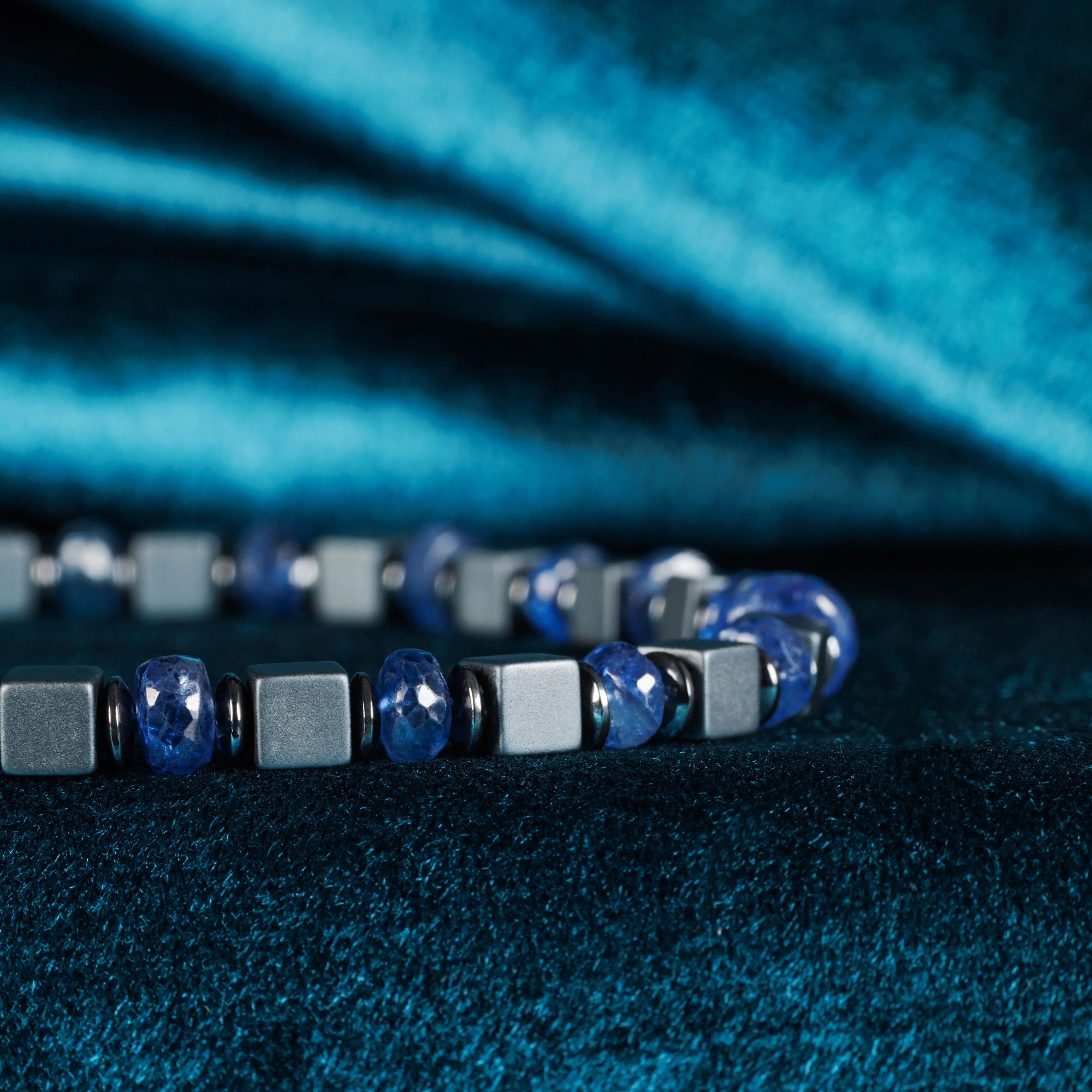 Blue Sapphire Bracelet XIV (4-6mm)