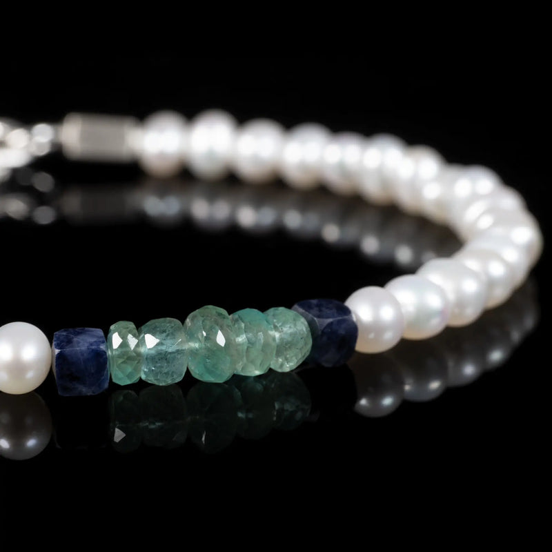 White Pearl - Emerald - Sapphire  Bracelet I (4.5-5mm) - Primary Specimen
