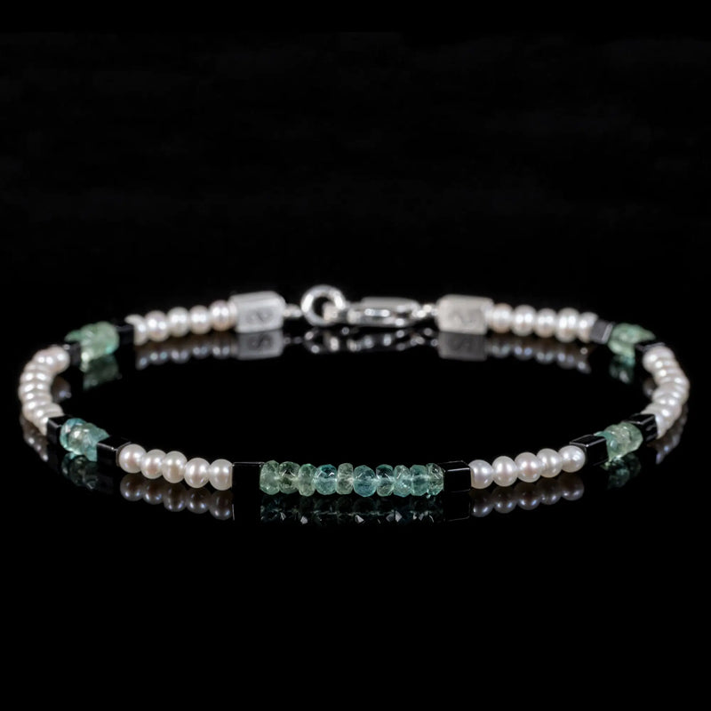 White Pearl - Emerald Bracelet II (2.5-3mm)