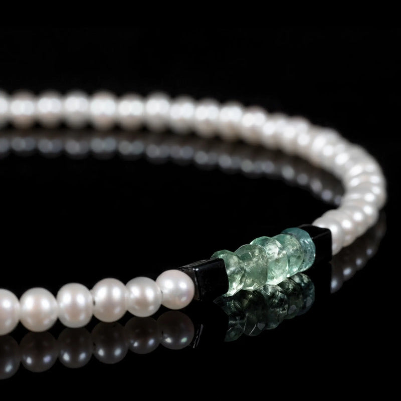 White Pearl - Emerald Bracelet I (2.5-3mm) - Primary Specimen