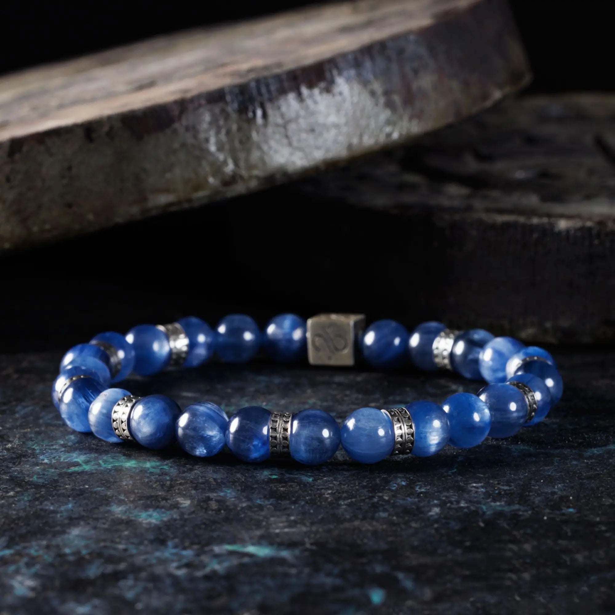 Kyanite Bracelet IV (8mm)