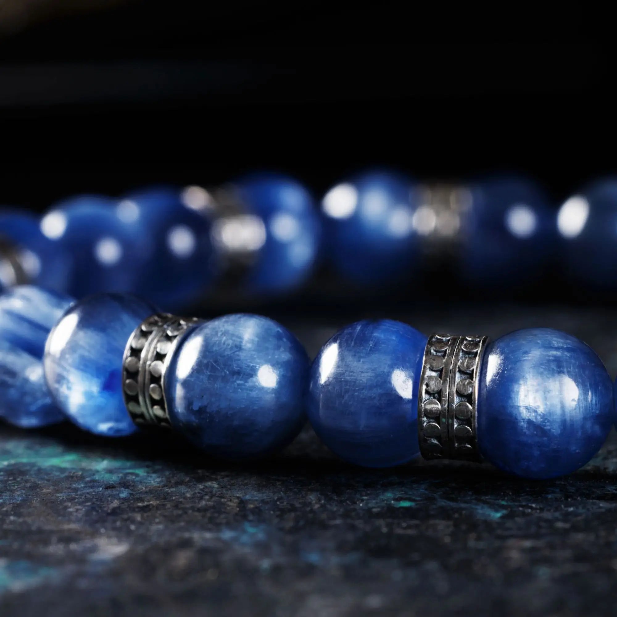 Kyanite Bracelet IV (8mm)