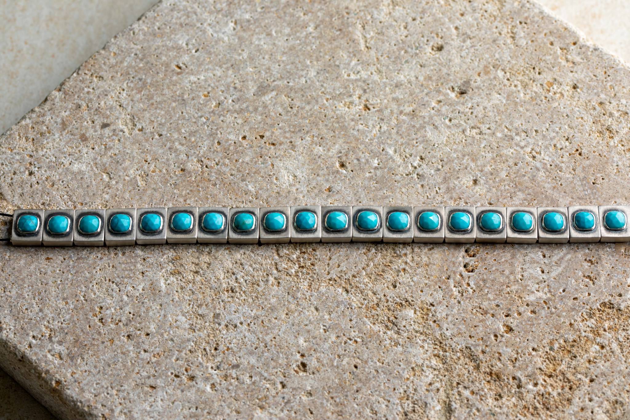 Varnos Turquoise Bracelet (11mm) (8539854831951)