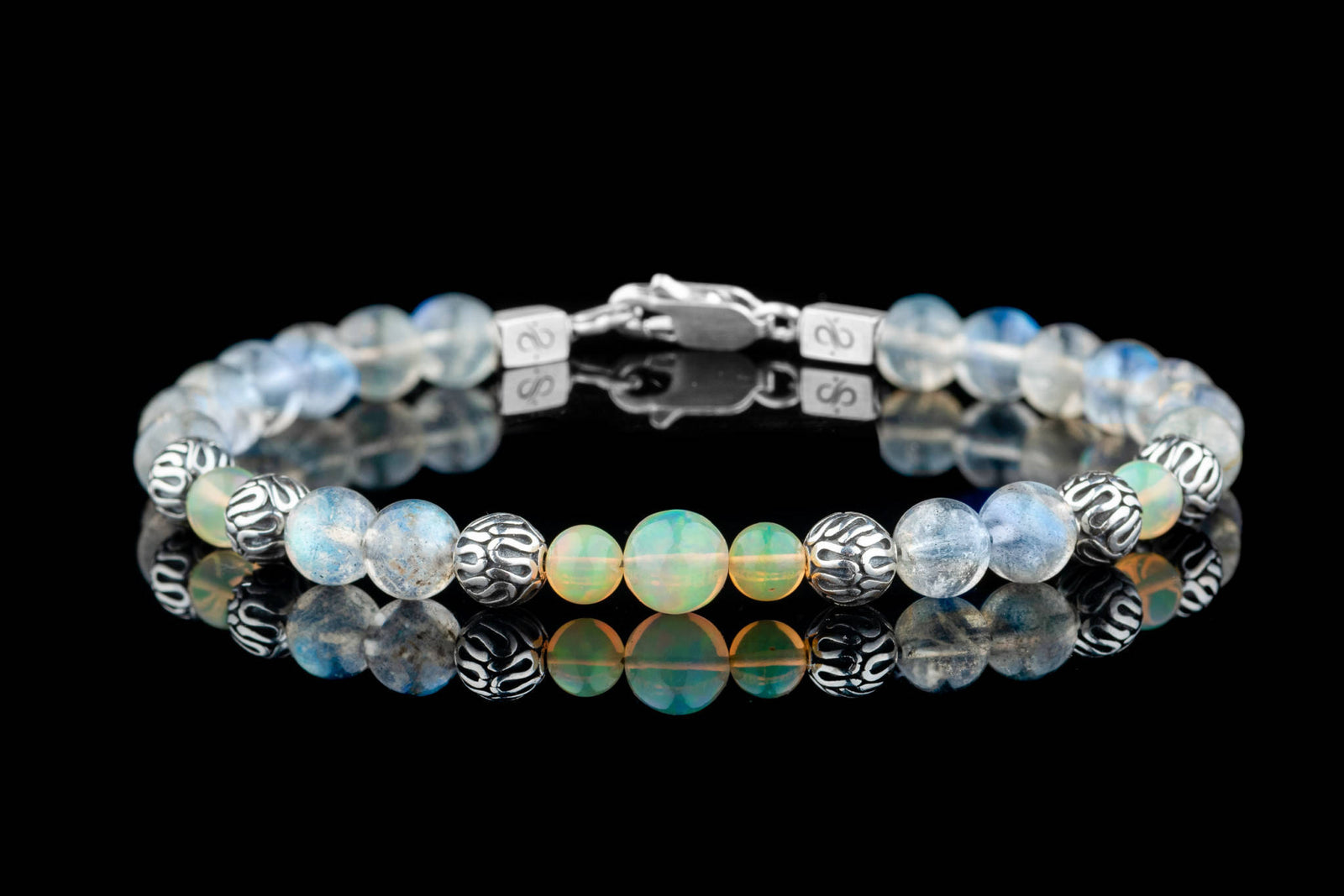 Aurum Brothers | Luxury Beaded Bracelets | Handmade in The Netherlands